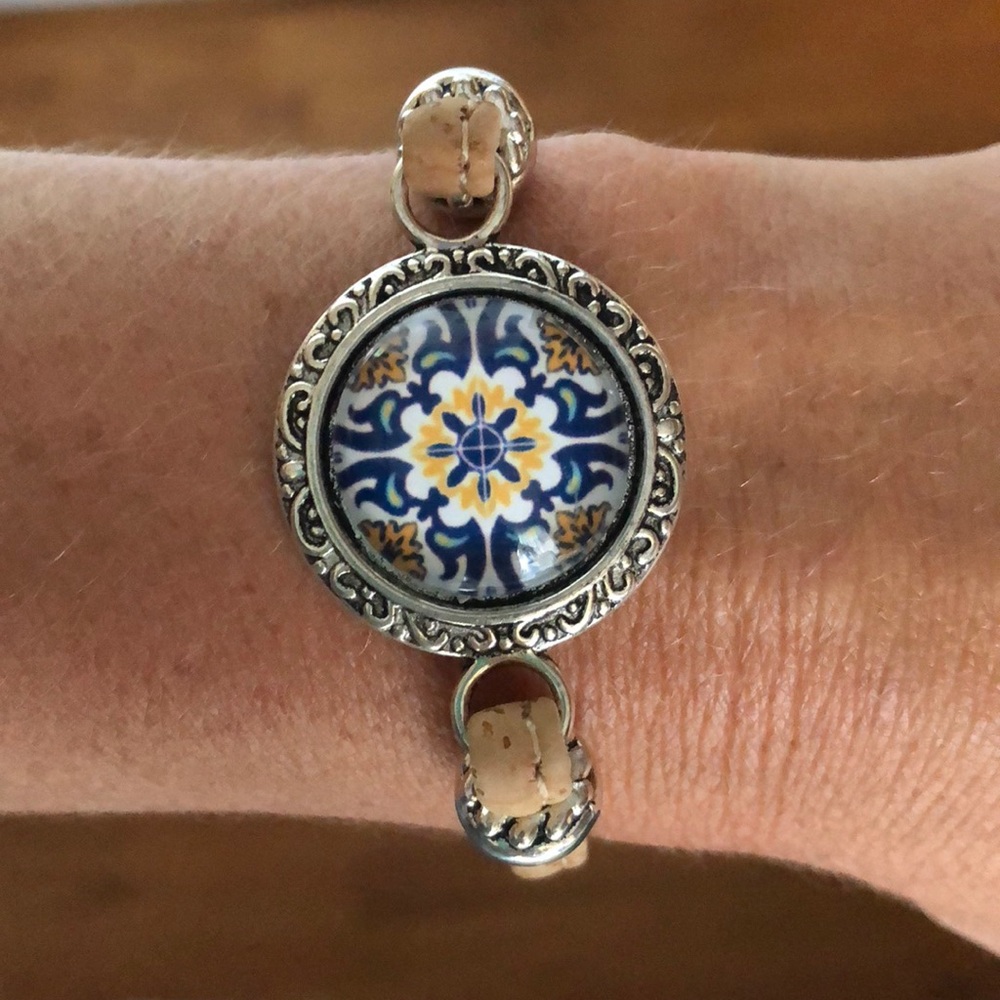 Cute bracelet